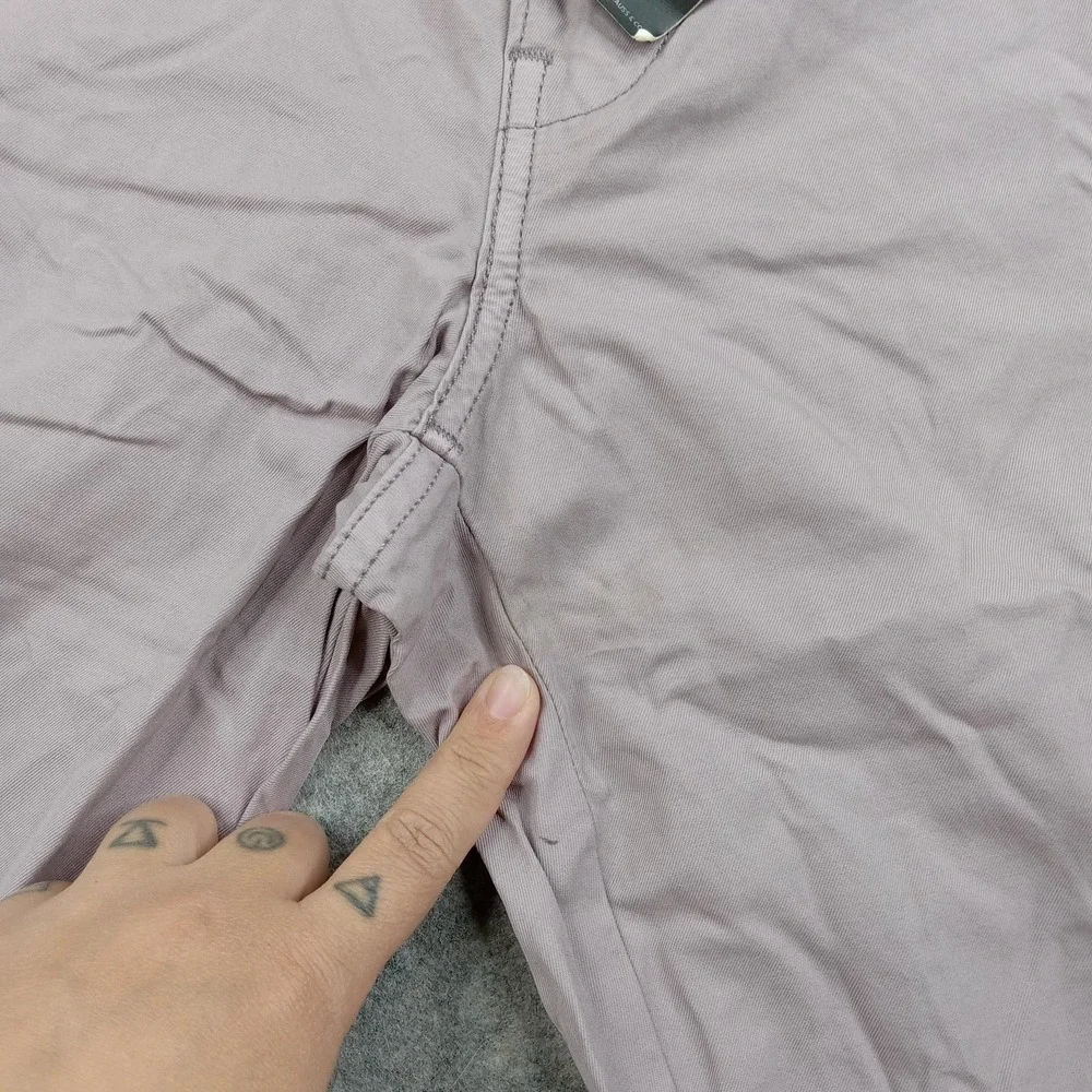 Levis Chino Pants Mens 36x32 XX Mauve Authentic Relaxed Lightwight Cotton‎ Dress